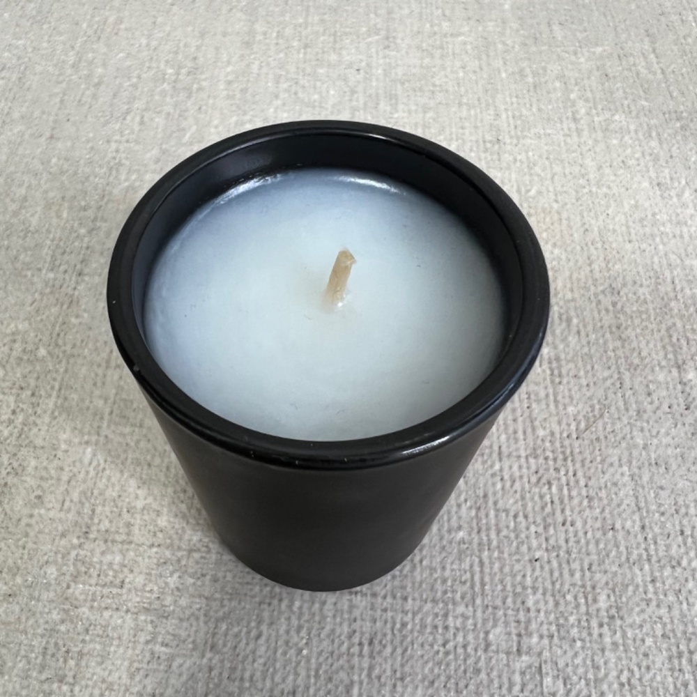 ❤️3 for $25❤️ NEST Fragrances Grapefruit Scented Candle mini - Picture 3 of 3